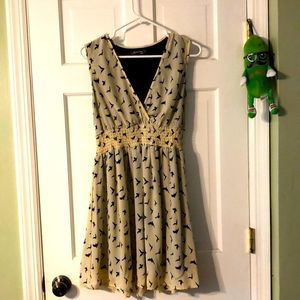 Juniors Bird Print Sleeveless V-Neck Boho Chic Brand Dress